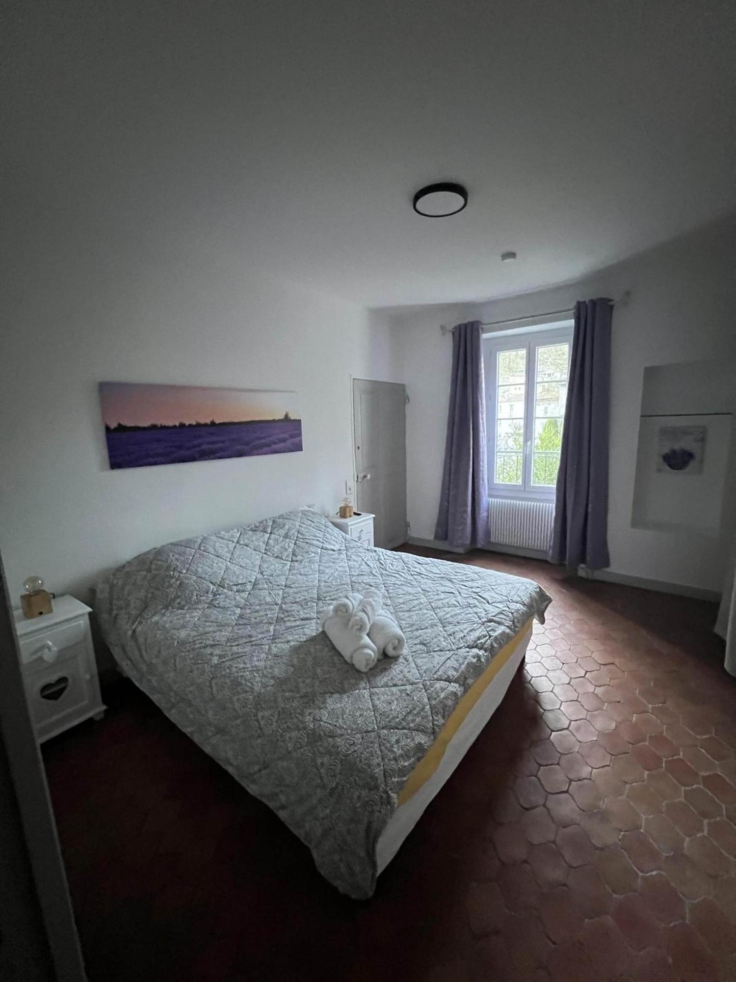 La Figuiere Fontaine De Vaucluse Bed & Breakfast Oda fotoğraf